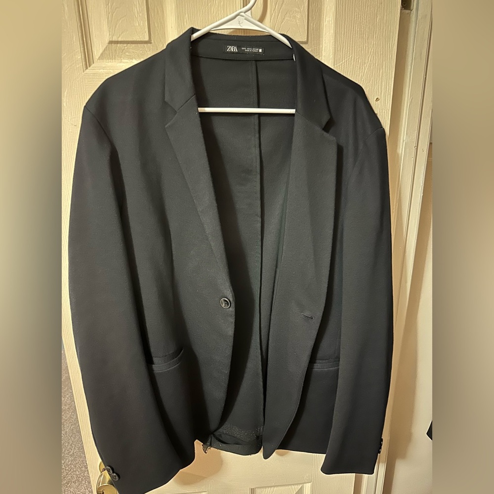 Zara navy blazer